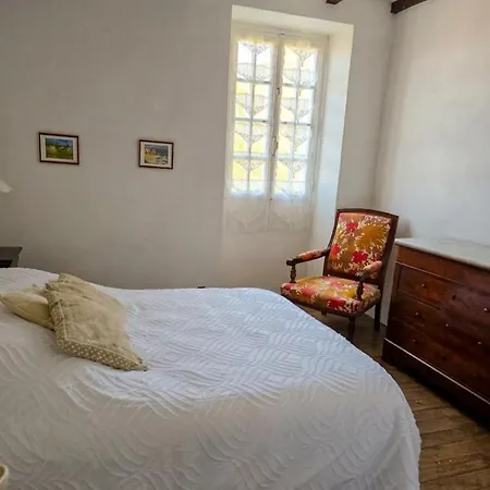 Holiday home Maison Corse De Village , Relaxation Et Deconnection *